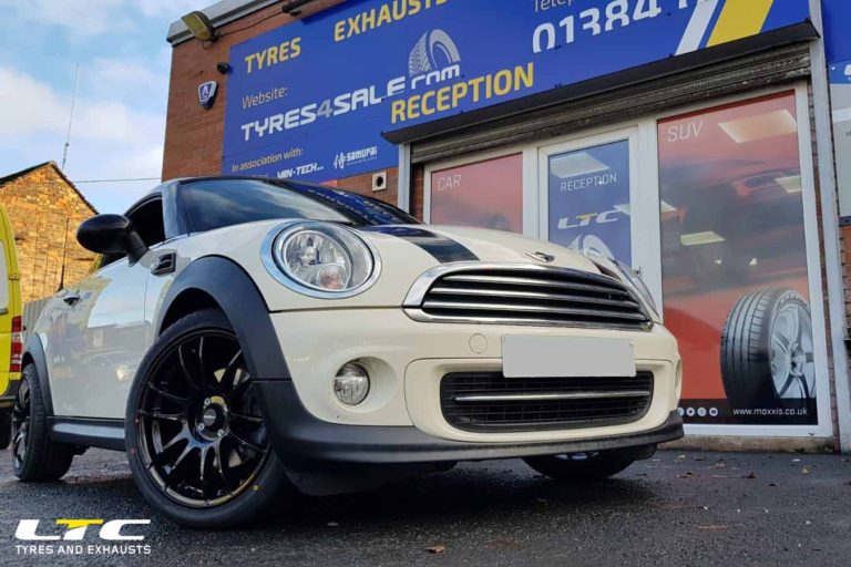 Calibre Suzuka Alloy Wheels 17 inch Gloss Black for Mini Coupe