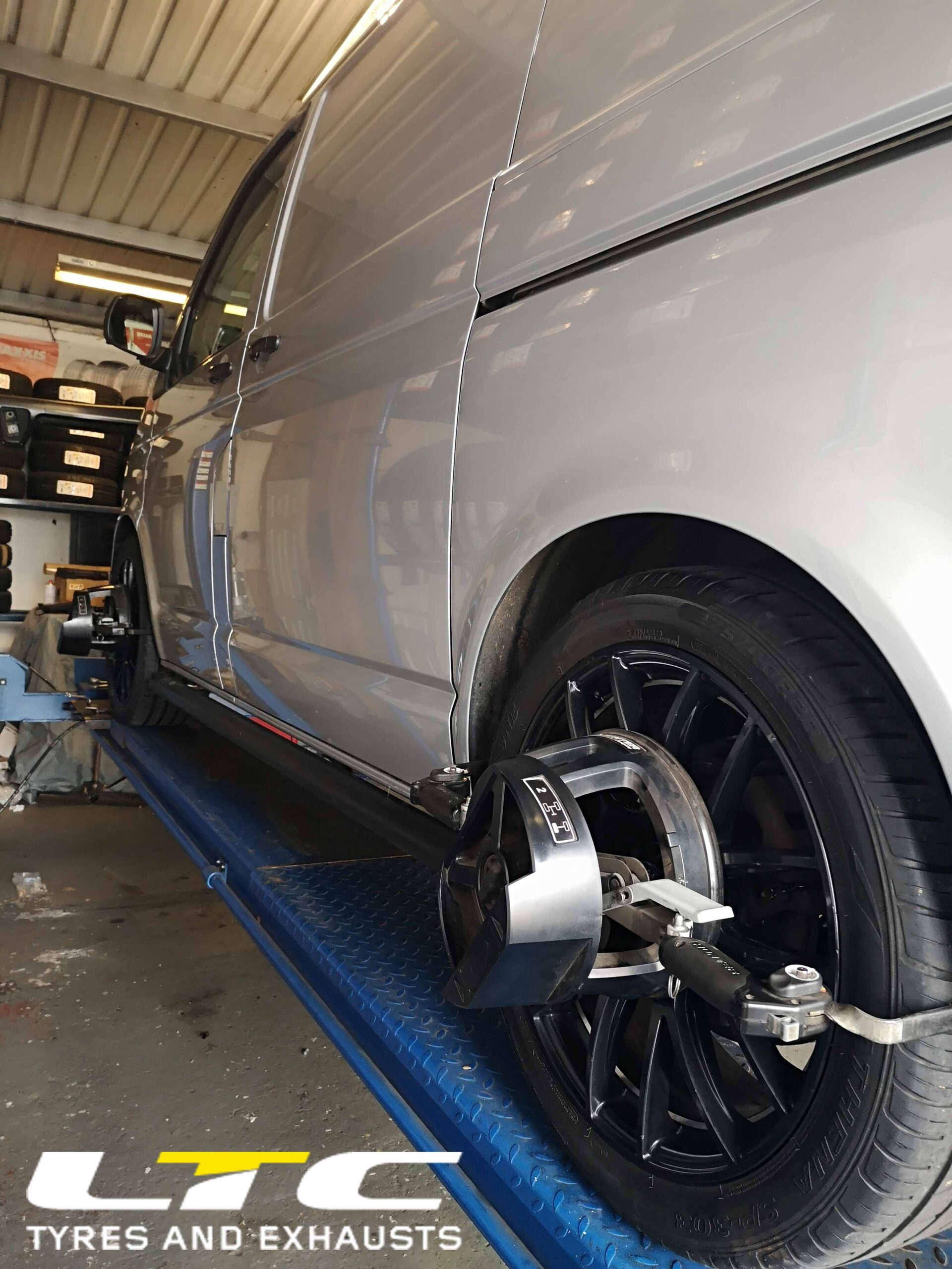 Van Hunter Hawkeye 4 Wheel Alignment Tracking