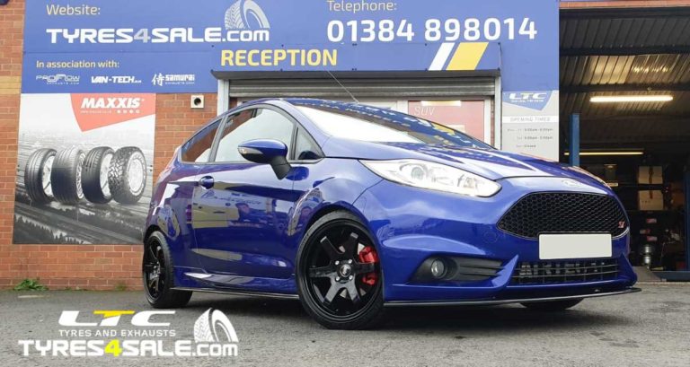 Bolo B1 17″ Alloy Wheels in Gloss Black for Ford Fiesta ST