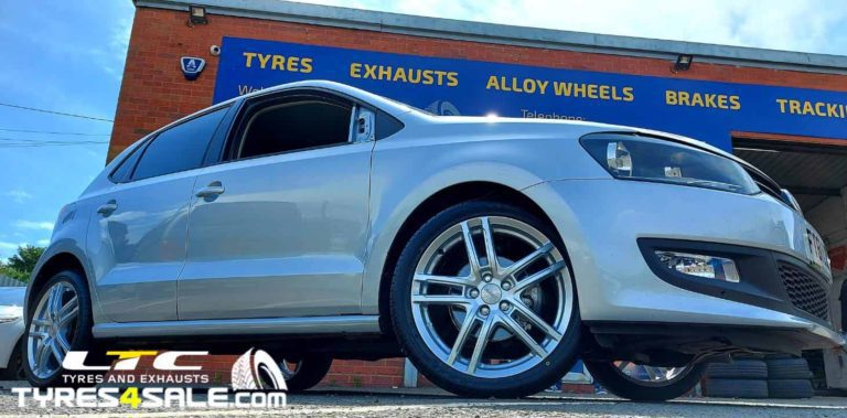 Dezent TZ 17" Alloy Wheels for VW Polo and a set of 215/40 17 Maxxis Tyres