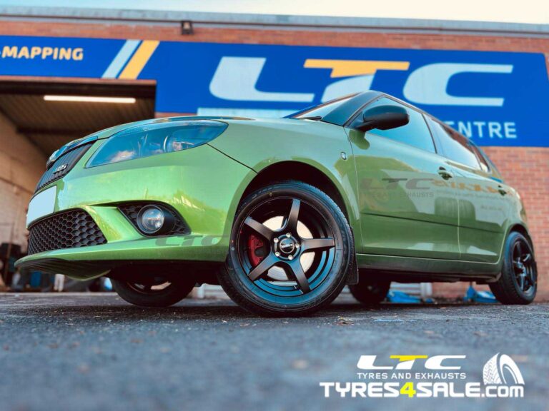 Calibre Pace 15″ Alloy Wheels and a set of Maxxis HP5 195/60 15 Tyres for Skoda Fabia