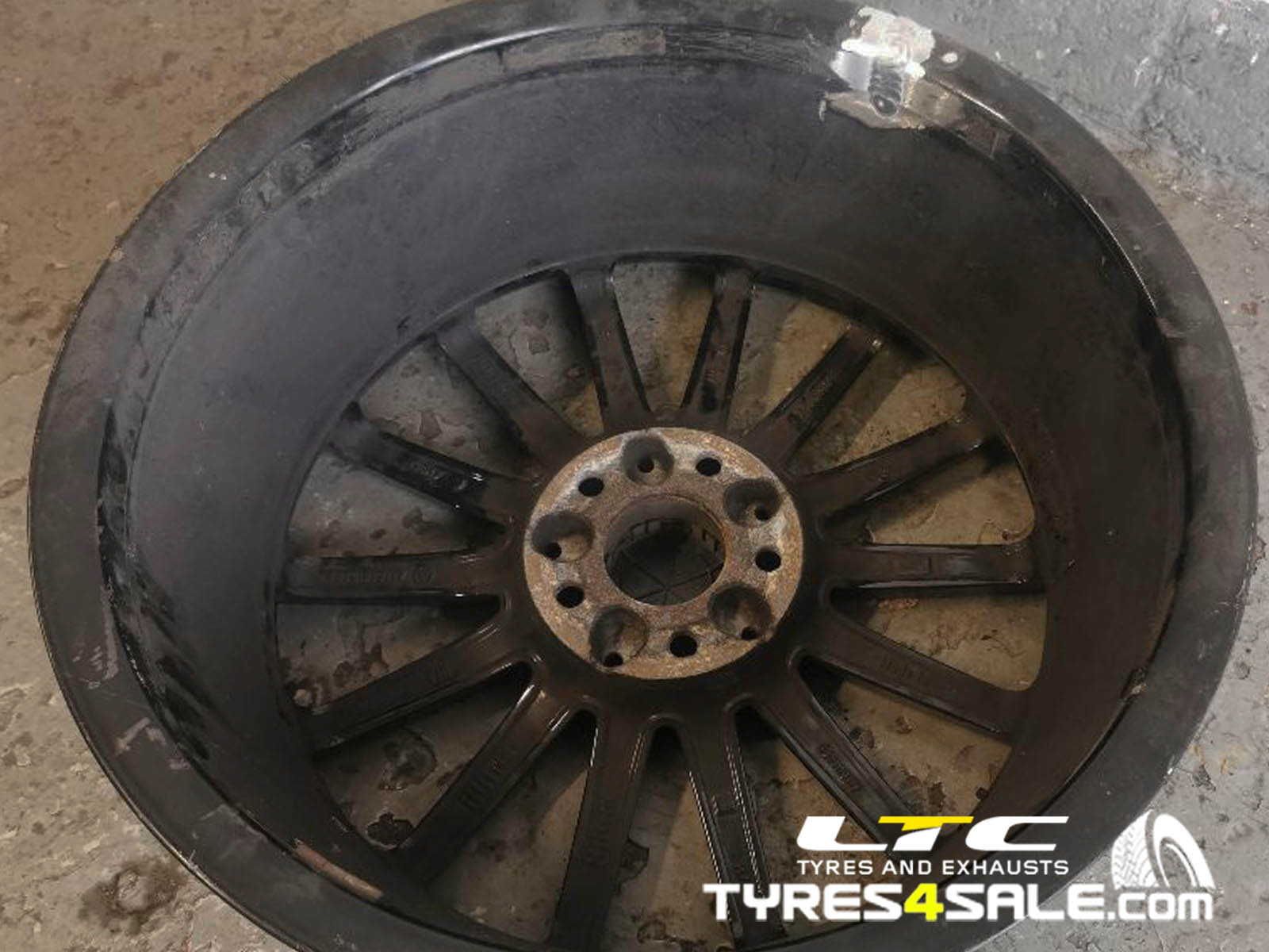 Alloy Wheel Repair Straightening and Wheel Welding
