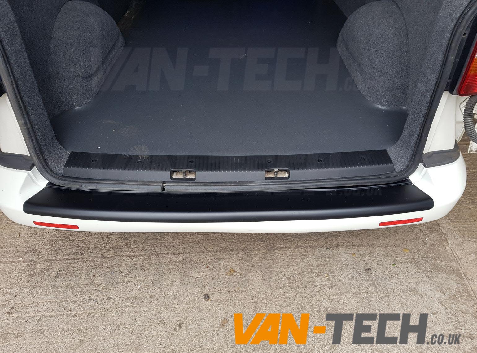 Threshold-cover-and-rear-bumper-sill-protector-Barndoor