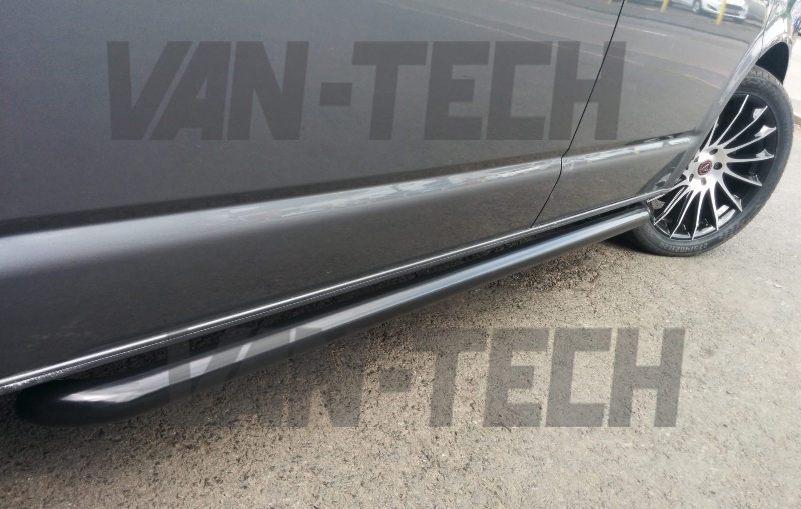 VW-Transporter-T5-black-O.E-Style-side-bars