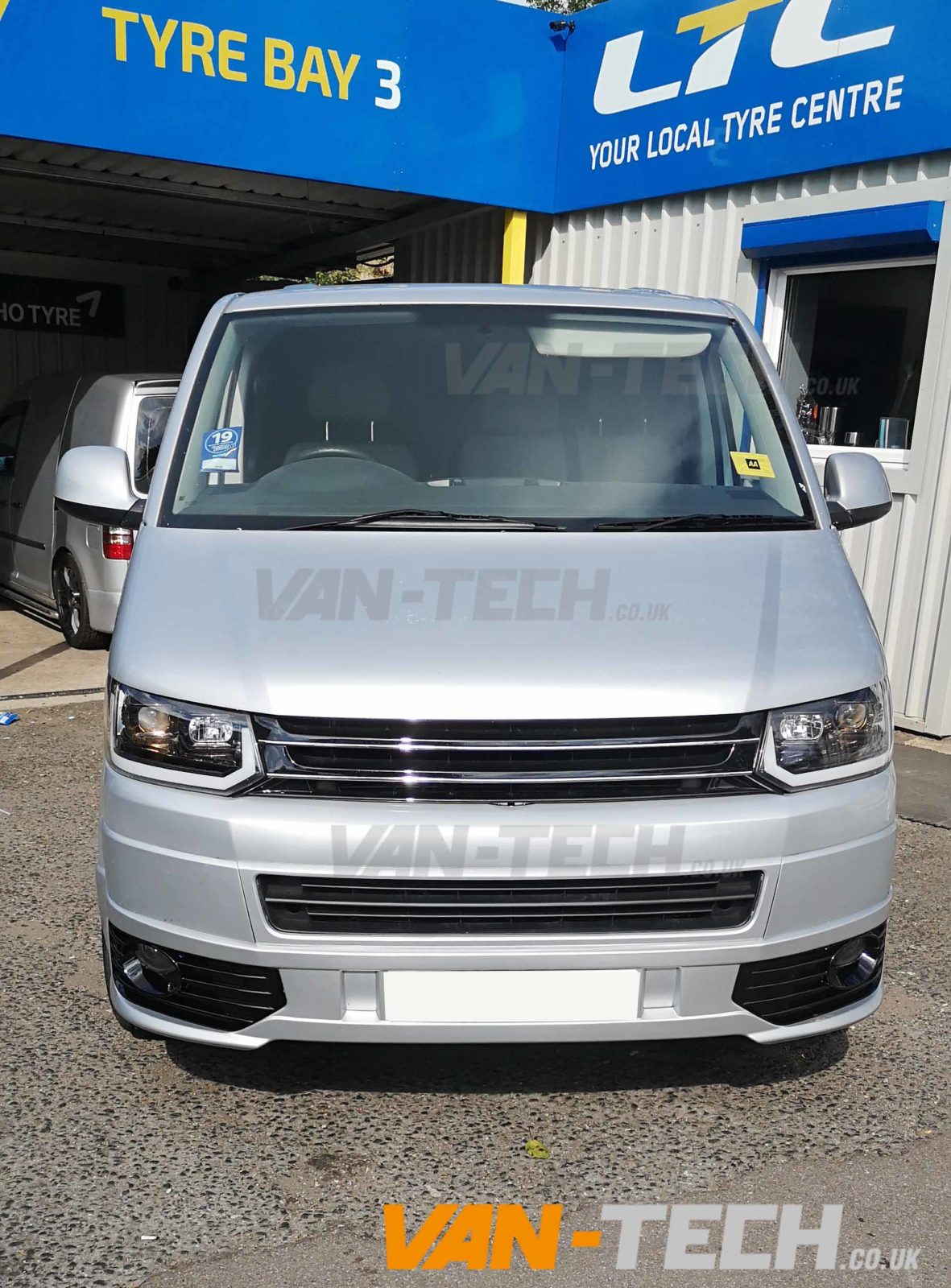 cof VW Transporter T5.1 Light Bar Headlights Dynamic Indicators 2010-2015