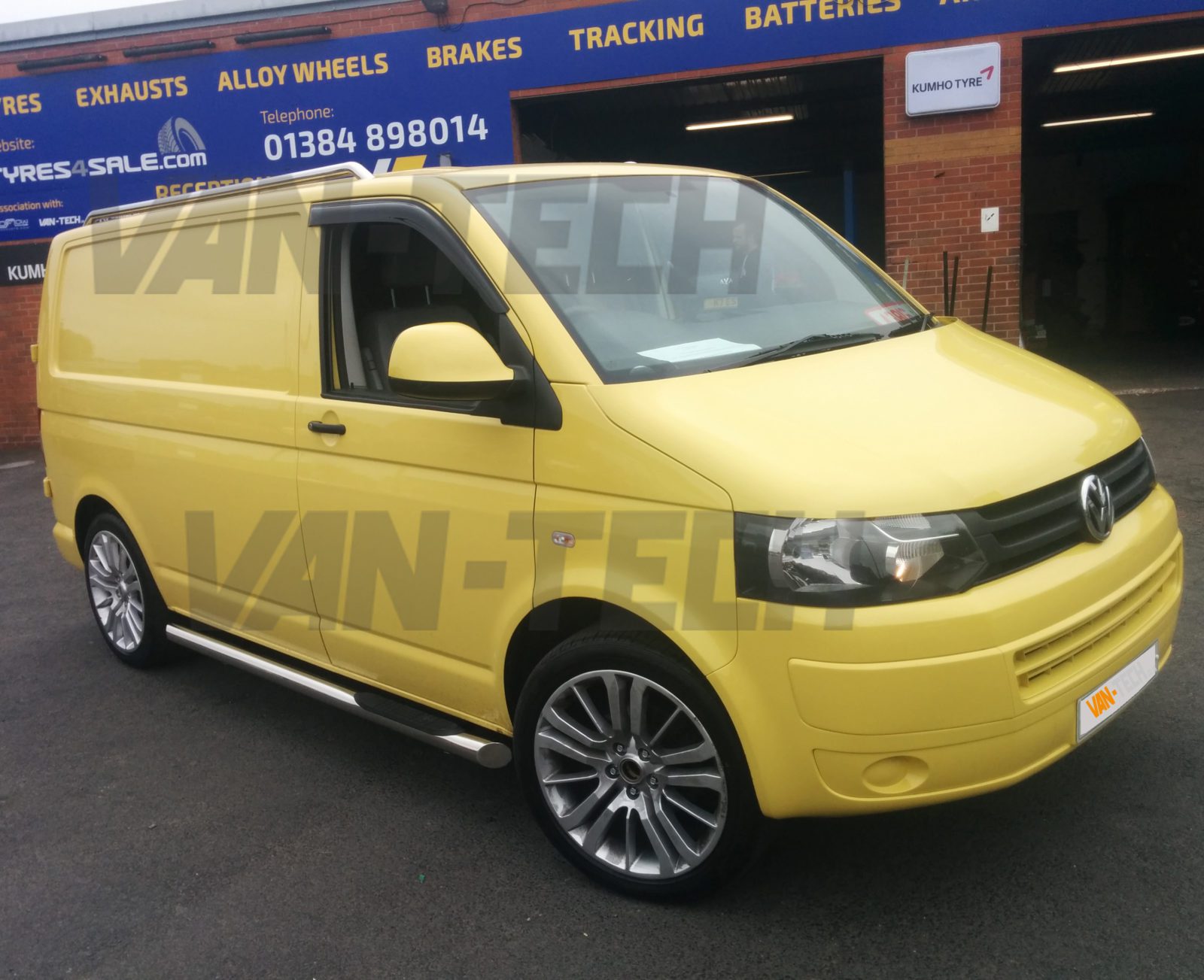 VW-transporter-T5-with-3-step-stainless-steel-side-bars-and-stainlees-steel-roof-rails-5 VW T5 SWB LWB Slashed End Side Bars with Three Steps stainless steel with slash cut end.