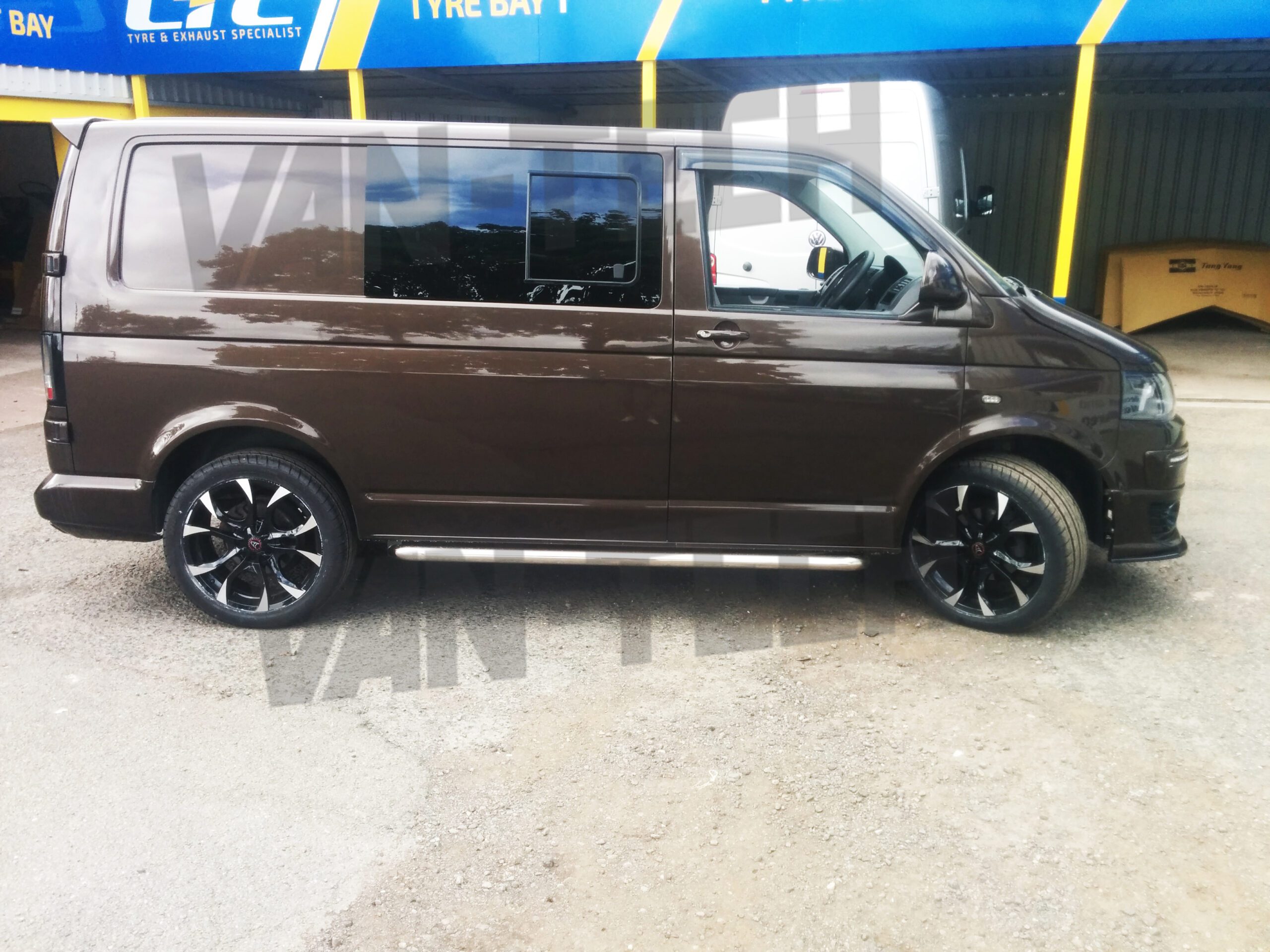 Volkswagen-Transporter-T5-3-scaled VW T5 T5.1 Side Bars Sportline Stainless Steel O.E Style SWB LWB Transporter