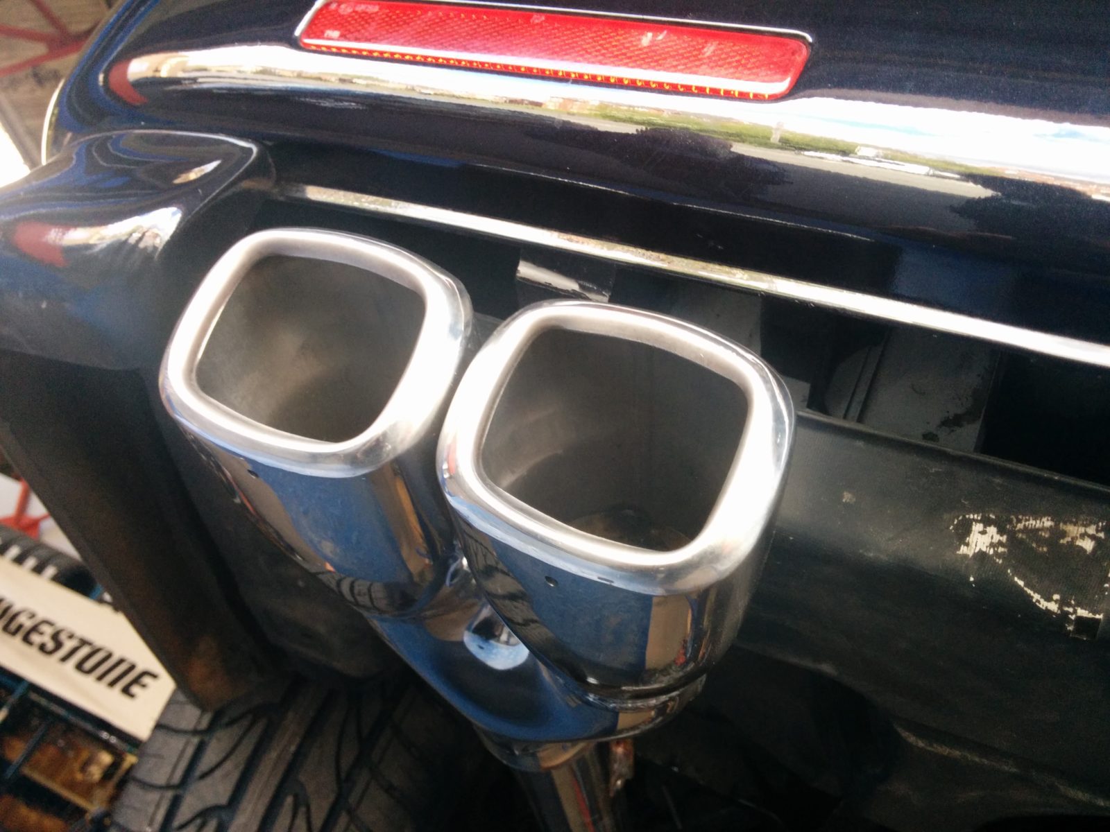 picture-16 VW T5 T5.1 Transporter Stainless Steel Custom Exhaust Back Box Dual Twin Tailpipe