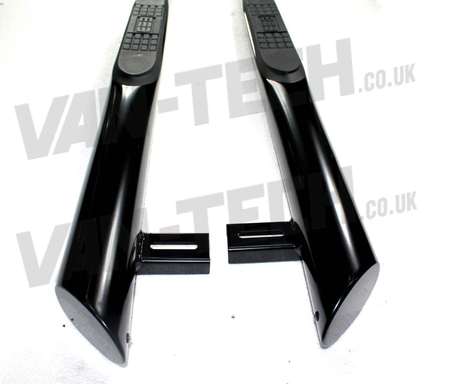 t5-swb-black-4-step-side-bars-3-Copy VW T5 SWB LWB Transporter Black Slashed End Side Bars with Three Steps.