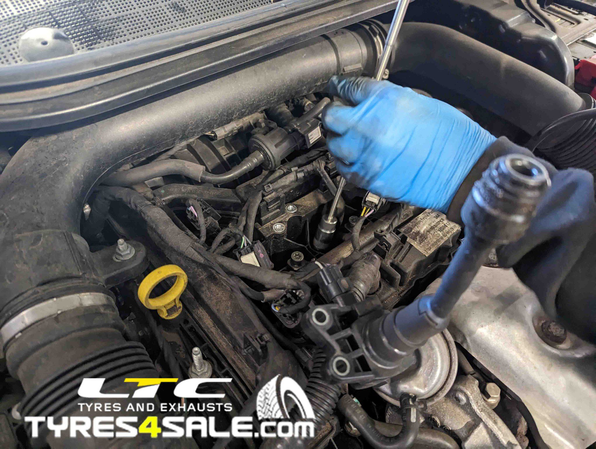 Vehicle Servicing LTC Tyres and Exhausts - Stourbridge / Lye, Brierley Hill and Halesowen