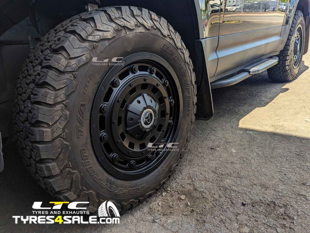 Land Rover Defender Alloy Wheels Wolfrace Overland 18 Matt Black
