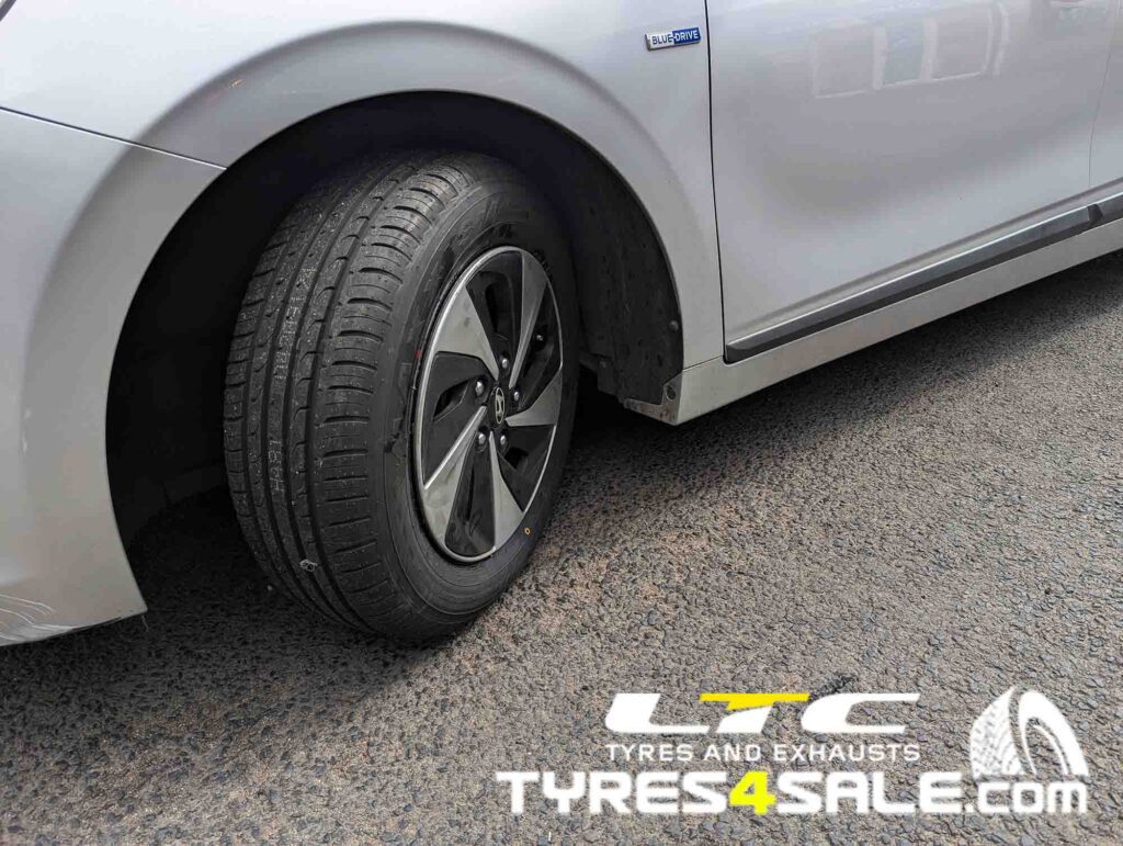 Maxxis HP5 19565 15 95V XL Tyres for Hyundai IONIQ available