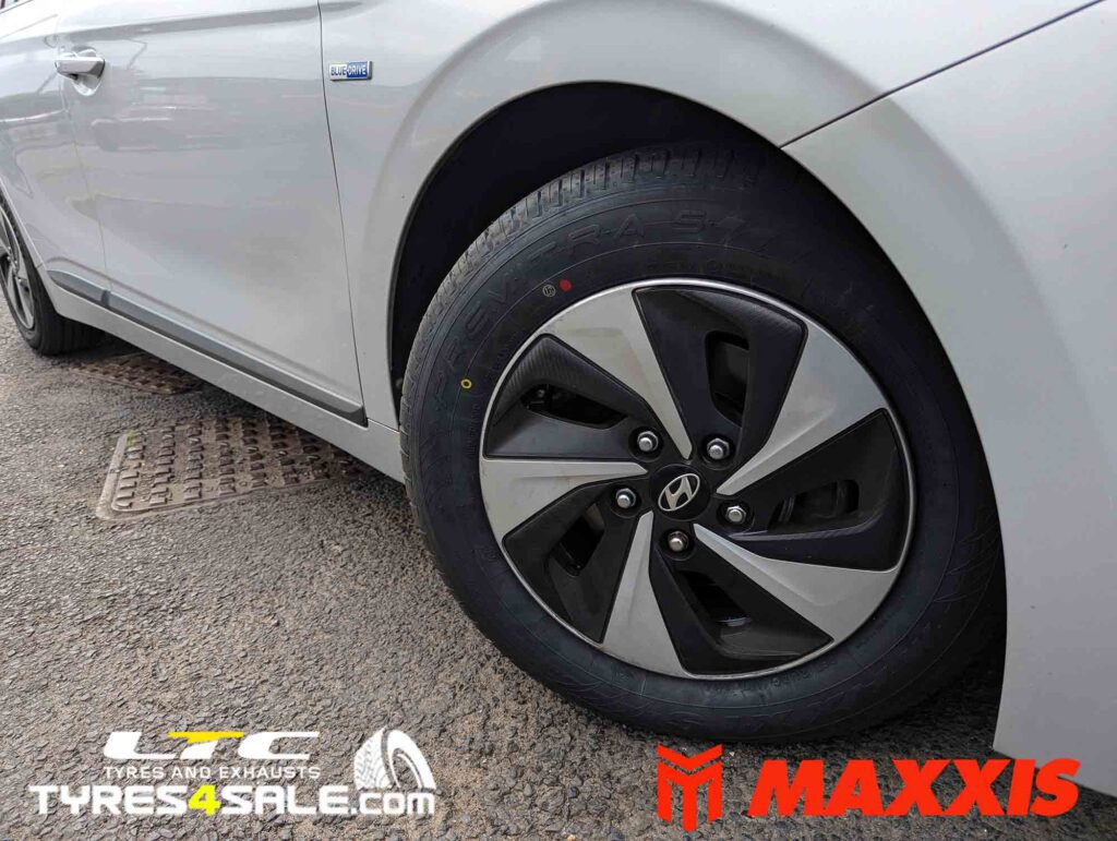 Maxxis HP5 19565 15 95V XL Tyres for Hyundai IONIQ available