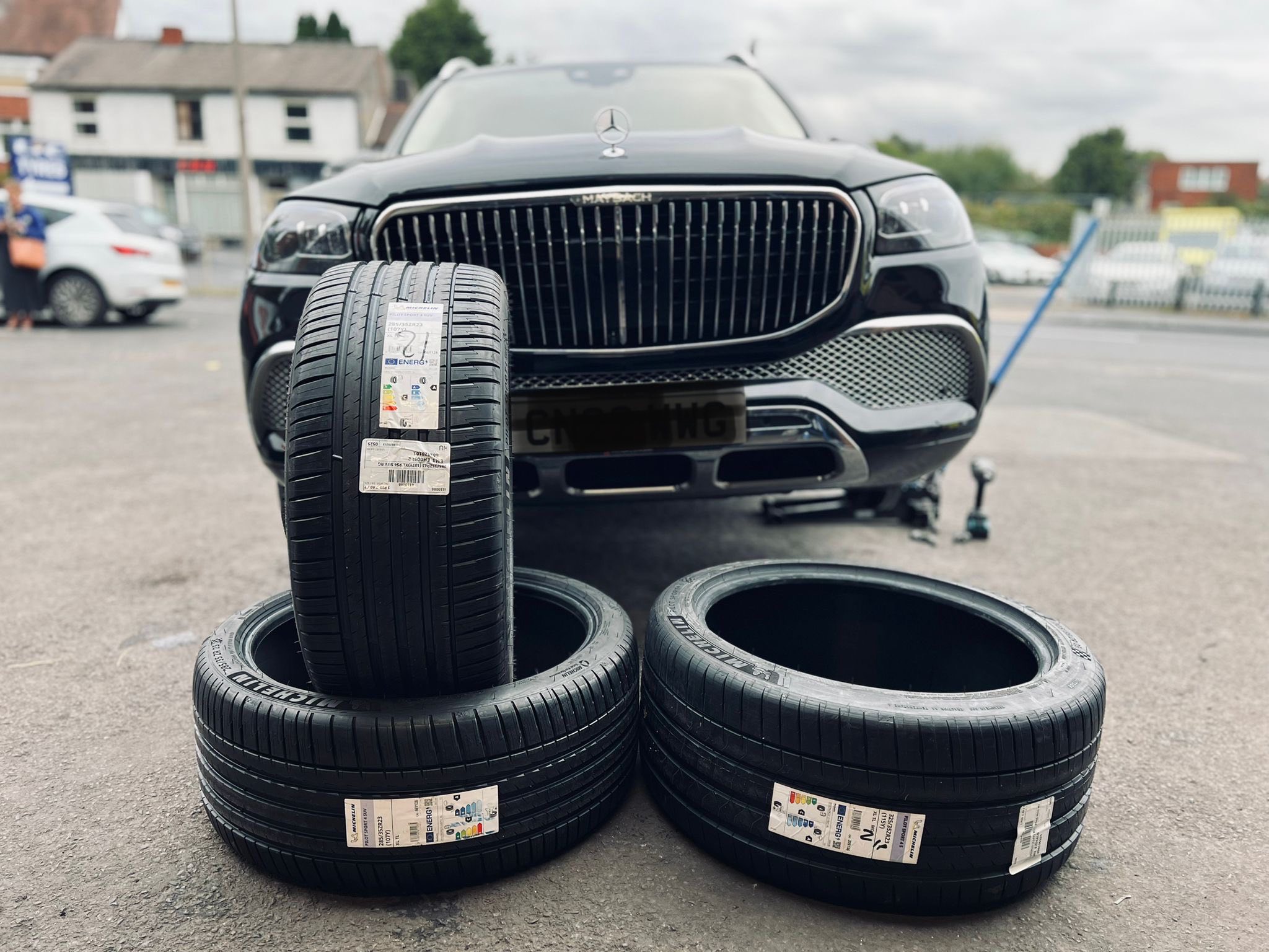 Mercedes GLS with Michelin tyres fitted near Halesowen