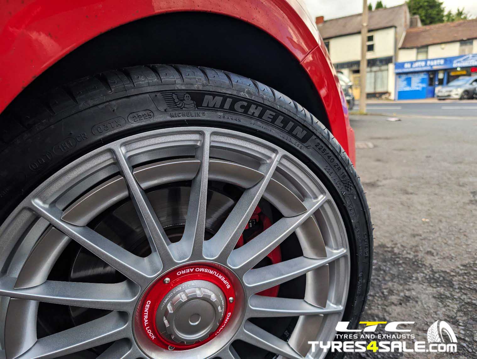 Michelin Pilot Sport 4 Tyres 225/40R18 Pilot Sport 4 92Y XL for Golf GTi available at LTC Tyres and Exhausts