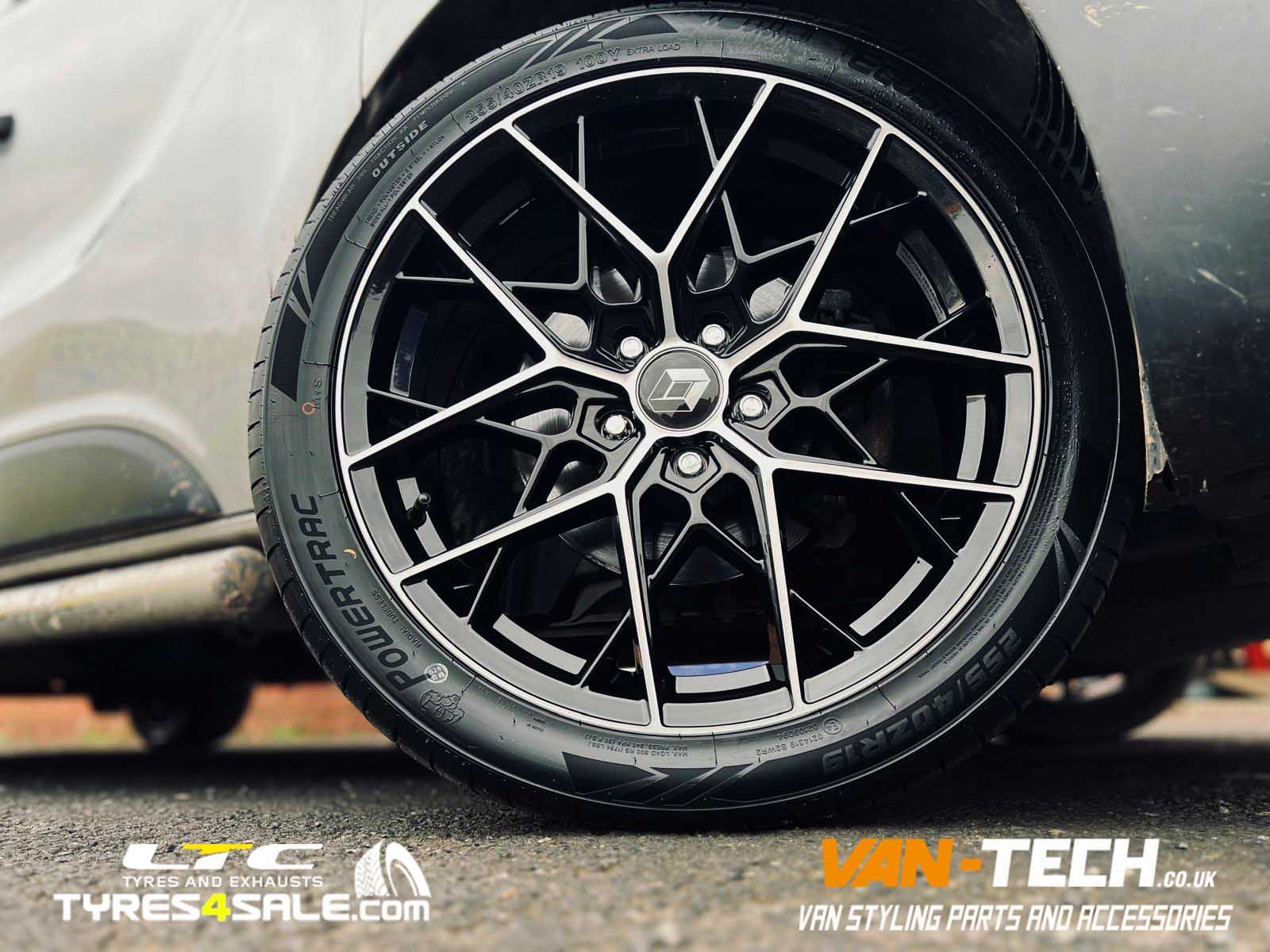 Renault Trafic Alloy Wheels 19" Romac Vortex Black and Polished with a set of Powertrac 255/40 19 100Y Tyres