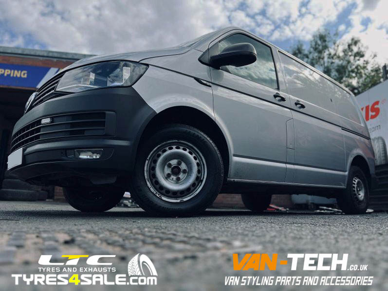 JBW Venom-R VW Alloy Wheels 20" for Transporter T6 and a set 275/40 20 106W XL Tyres