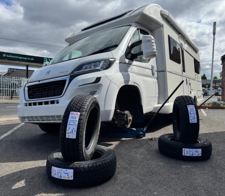 Motorhome fitted with Maxxis AL2 all-season tyres